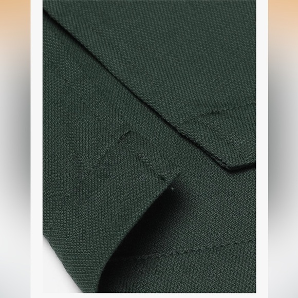 NWT Stylish Dark Green Lace-Up Men's Shirt Medium - Picture 5 of 8